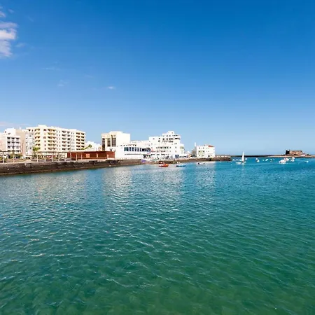 Fee4me: First Line Luxury * Arrecife (Lanzarote)