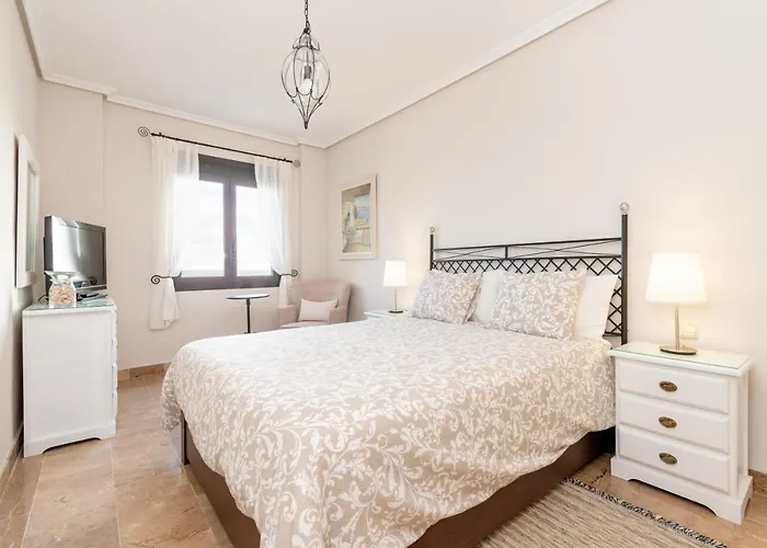 Fee4me: First Line Luxury * Arrecife (Lanzarote)