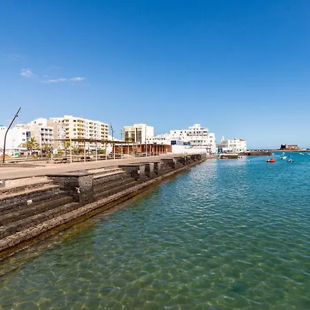 Apartment Fee4me: First Line Luxury